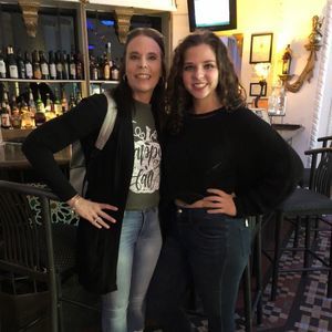 Meet your Posher, Stacy